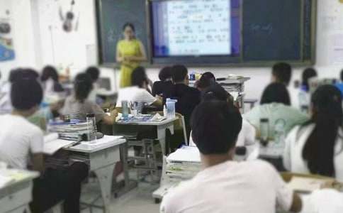 苏教版八下《沙漠里的奇怪现象》教学实录