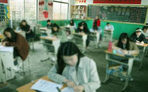 中学考试动员演讲稿