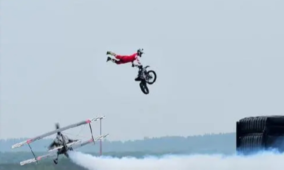 自行车特技进化