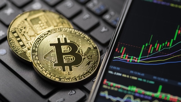 区块链技术如何安全储存加密货币交易记录？