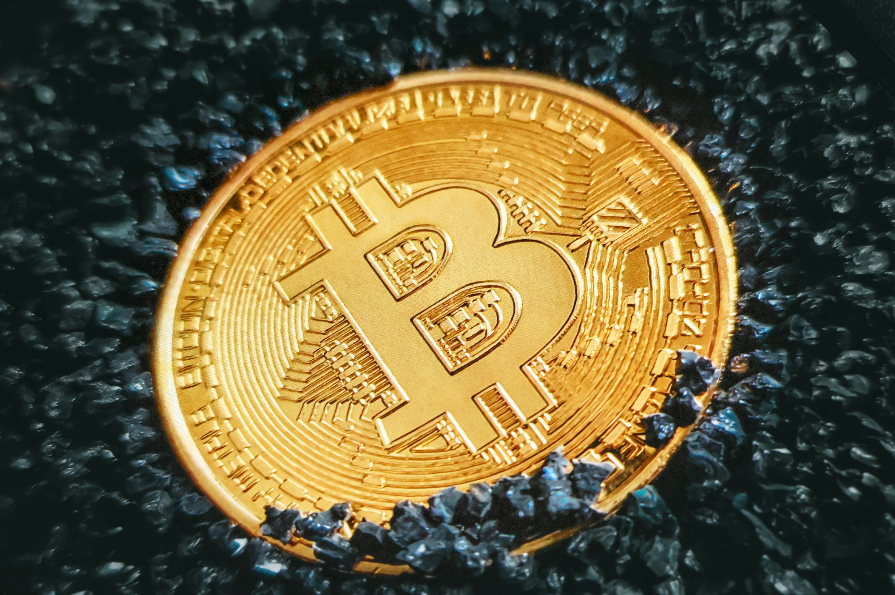 比特币周期峰值警报：专家称BTC可能接近顶部