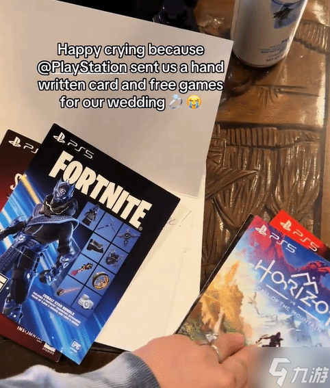 羡慕！新人结婚邀请索尼 结果索尼真随礼了！