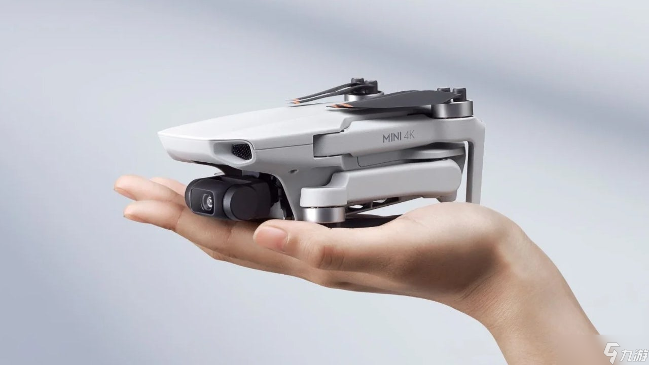适合初学者的DJI Mini 4K无人机畅飞套装（含额外电池）价格下调30%