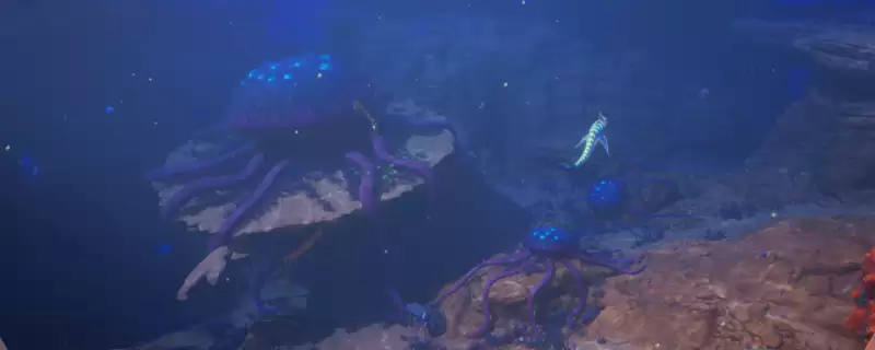 深海迷航2：异星水域中月鱼生物的特性详解