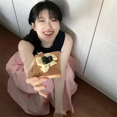 女生